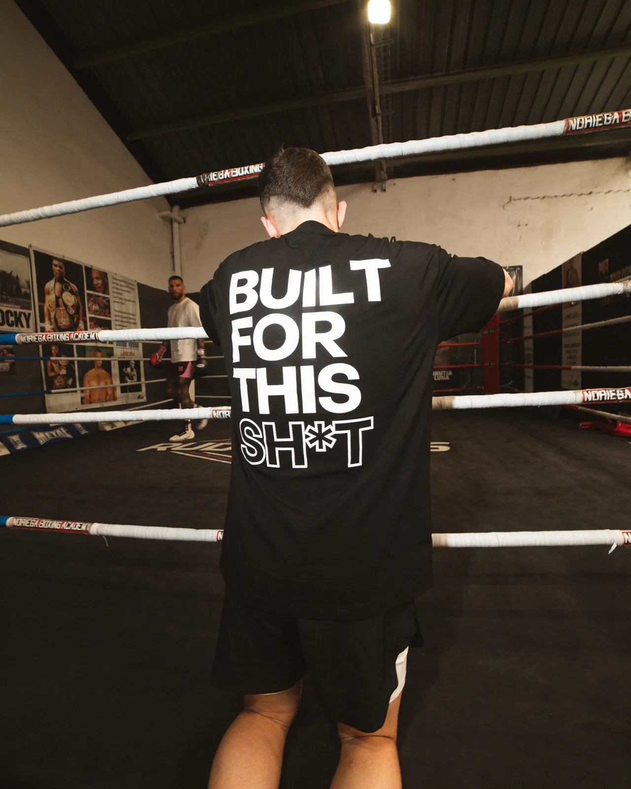Camiseta Built For This Sh*t · Negra